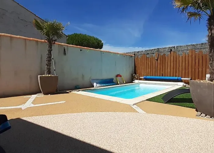 Holiday home La Tonnelle